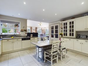 Kitchen- click for photo gallery